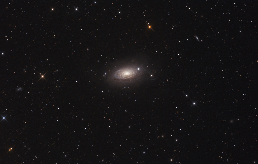 M63 with QHY8